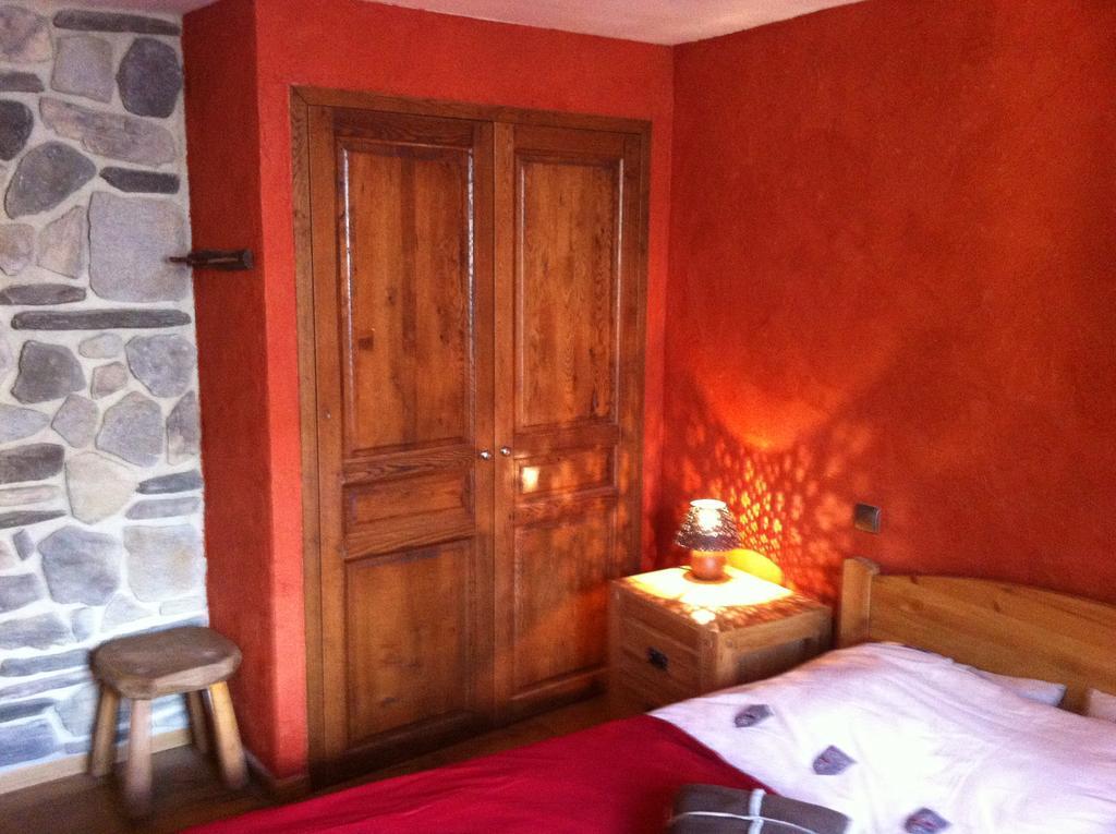Au Chant Des Marmites Saint-Lary-Soulan Quarto foto